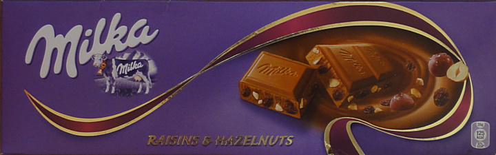 Milka duze wstazka raisins & hazelnuts.jpg